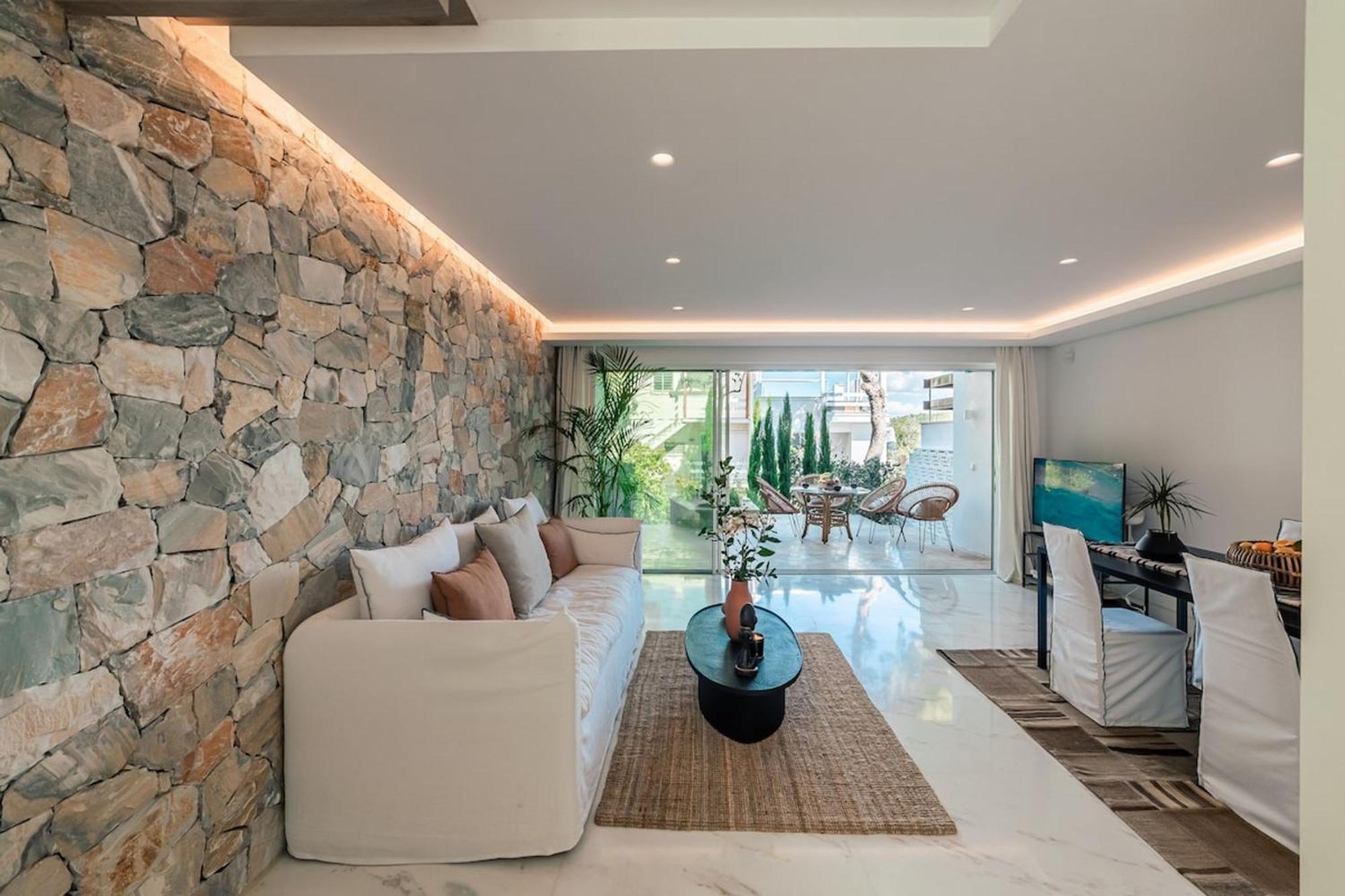 South Blue Paradise House *